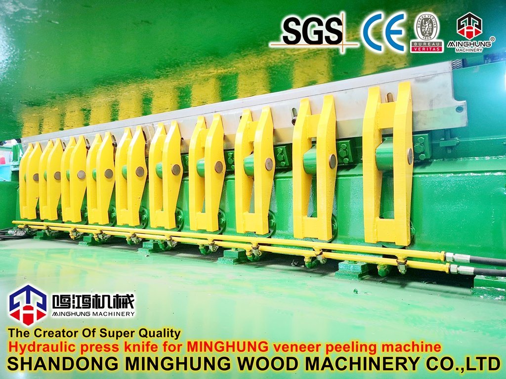 China Spindleless 8feet Wood Log Tree Mengupas Mesin Pemotong untuk Membuat Kayu Lapis & Furnitur