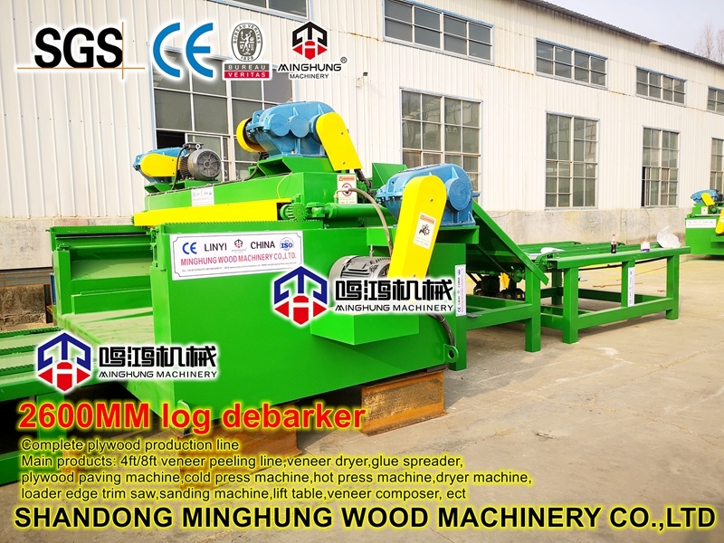 Hydraulische 4-Fuß-Holzhacker-Entrindungsmaschine in China