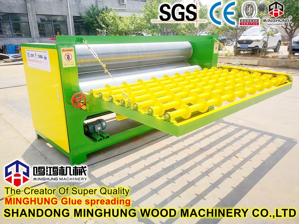 Penyebar Lem Karet Besar Otomatis 8 kaki untuk Peralatan Produksi Kayu Lapis